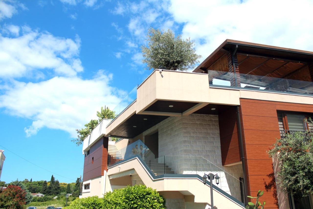 Sun Village Aparthotel Herceg Novi Eksteriør bilde
