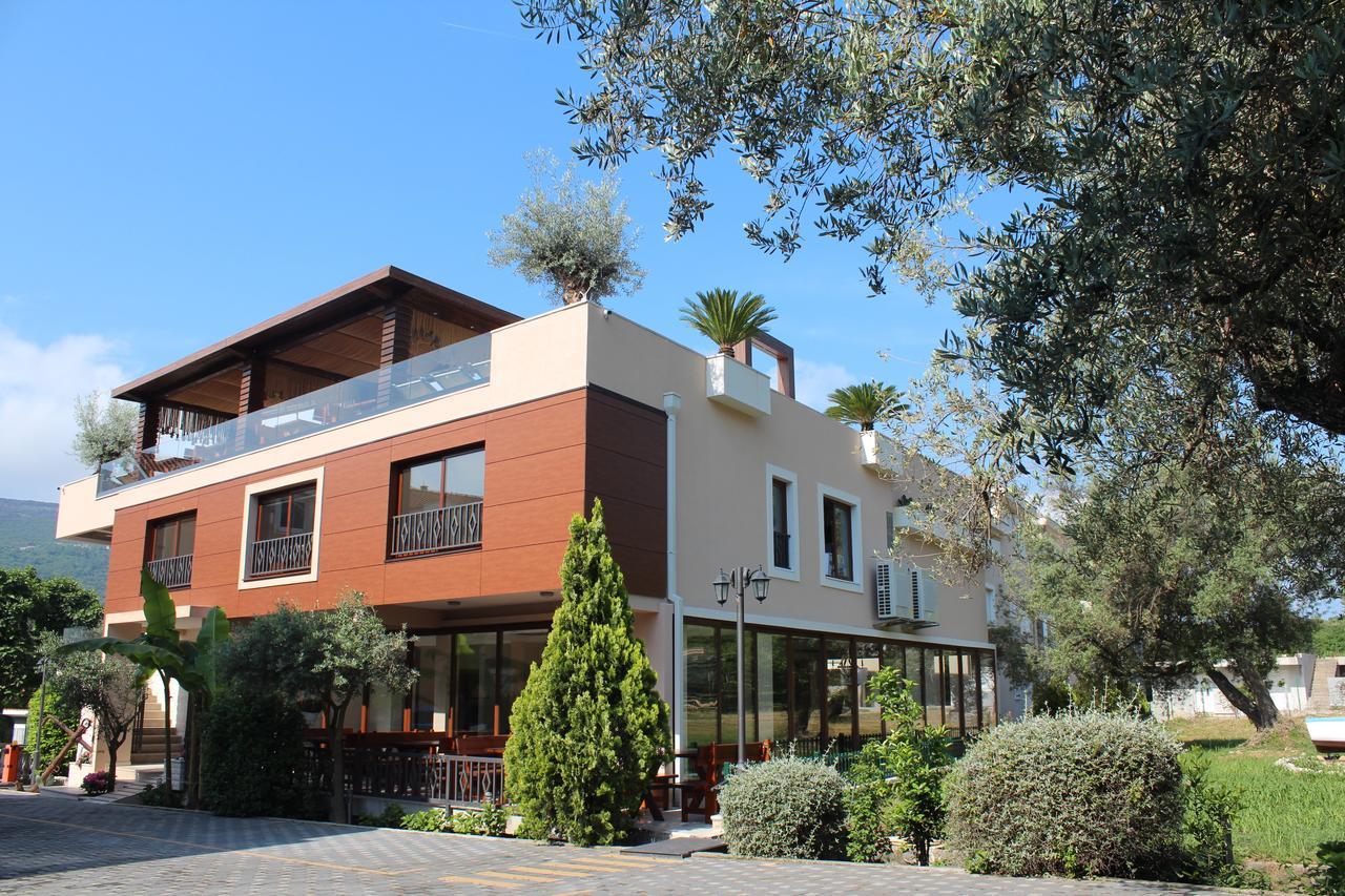 Sun Village Aparthotel Herceg Novi Eksteriør bilde