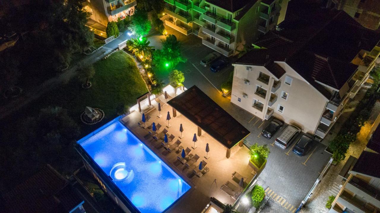 Sun Village Aparthotel Herceg Novi Eksteriør bilde
